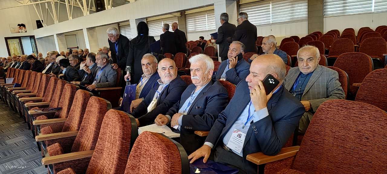 حضور رئیس کانون بازنشستگان و مستمری‌بگیران تأمین اجتماعی گرگان در مجمع عمومی کانون عالی کشور